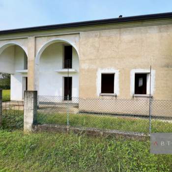 Casa singola in vendita a Tombolo (Padova)