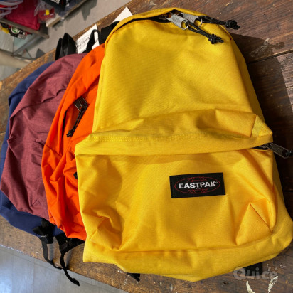 ZAINO EASTPAK MOD PADDED TANTI COLORI foto-1002