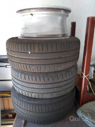 Vendo cerchi lega originali Ford focus con pneumatici estivi foto-63216