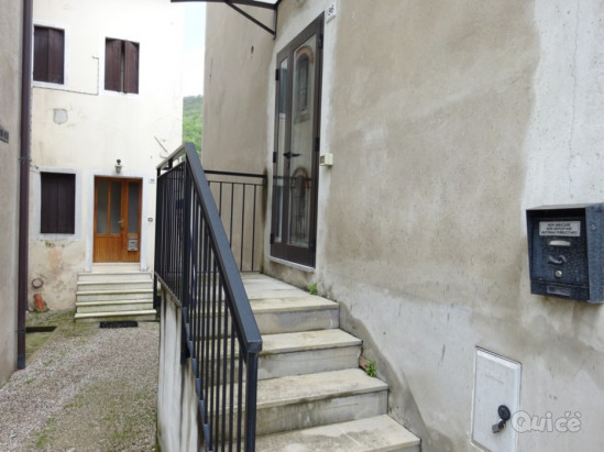 Porzione su tre livelli con scoperto - V1354 foto-1033