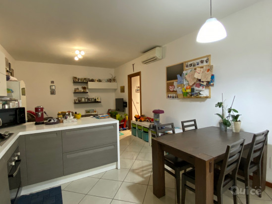 GIARDINO PRIVATO E INGRESSO INDIPENDENTE foto-69768