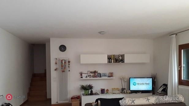 Appartamento su due piani  foto-71835