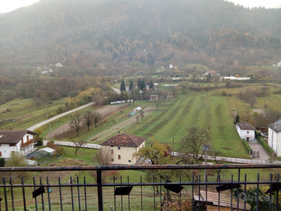 CASA SINGOLA IN POSIZIONE PANORAMICA E ASSOLATA foto-72969