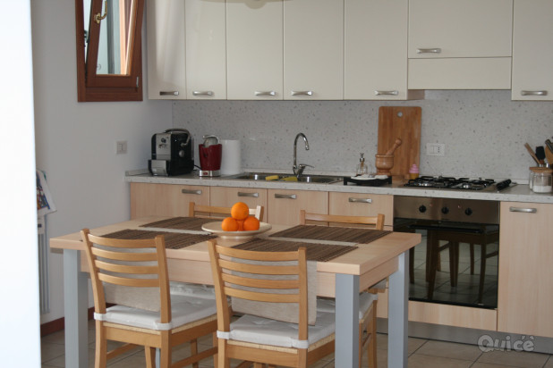 Appartamento su due livelli molto luminoso  foto-11523