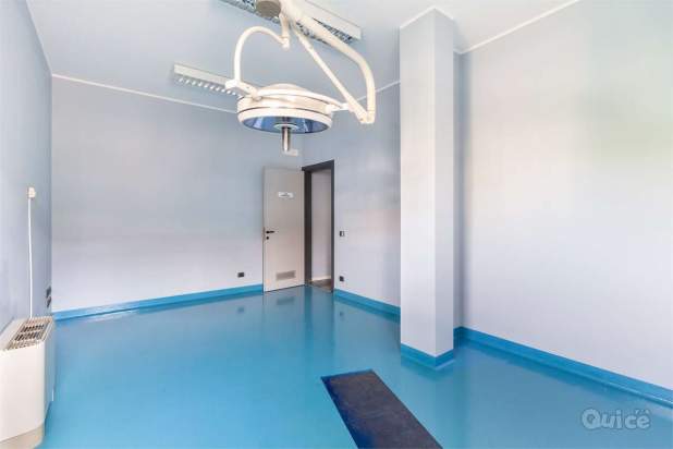 SPAZIO COMMERCIALE IN POSIZIONE STRATEGICA a Treviso foto-107944