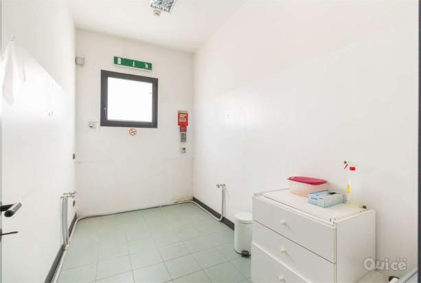 SPAZIO COMMERCIALE IN POSIZIONE STRATEGICA a Treviso foto-107940