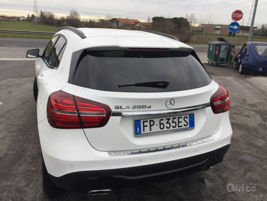 Mercedes. Benz GLA 200 perfetta come nuova foto-17351