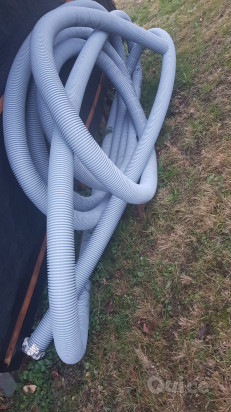 Materiale edile in eccesso  foto-133248