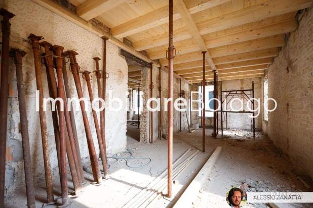 Centro storico tricamere con garage su misura... a Treviso foto-154112