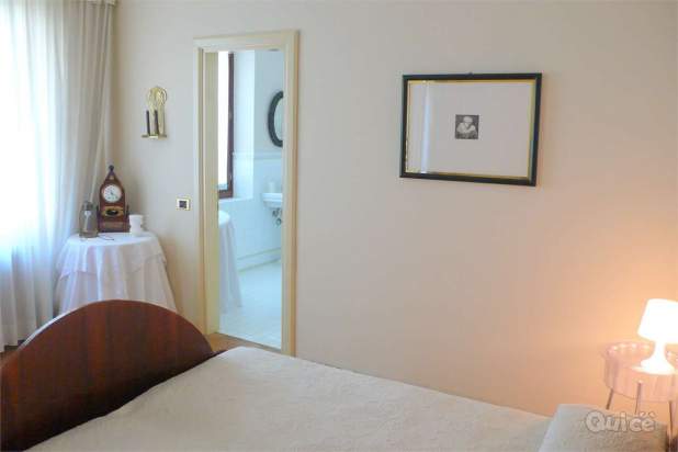 VITTORIO VENETO, Frati PALAZZO SIGNORILE a Vittorio Veneto foto-13218