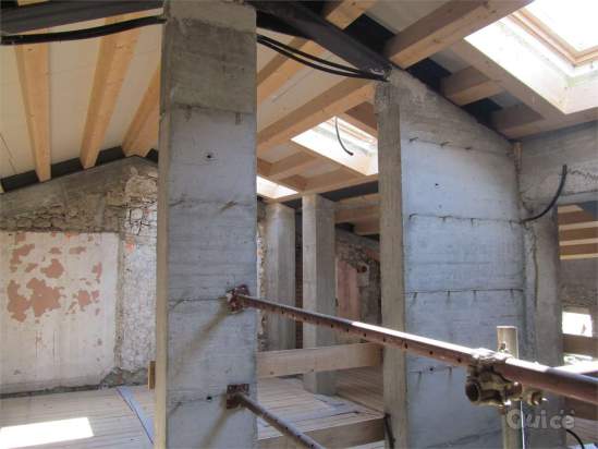 Porzione di CASA in Centro a Vittorio Veneto foto-13692