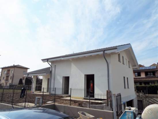 Villa in vendita a Montorfano (Como) foto-160552