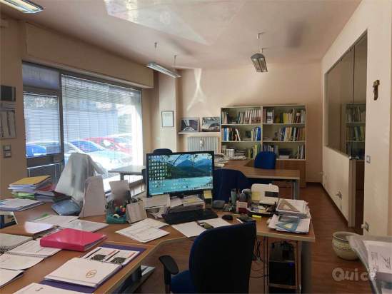 UFFICIO-NEGOZIO a Meschio a Vittorio Veneto foto-13789