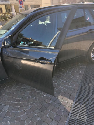 BMW 318 Serie 3 (F30/F31) Touring Business automatico foto-176045