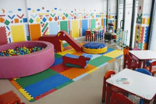 Interessante attività di pizza al taglio foto-16633