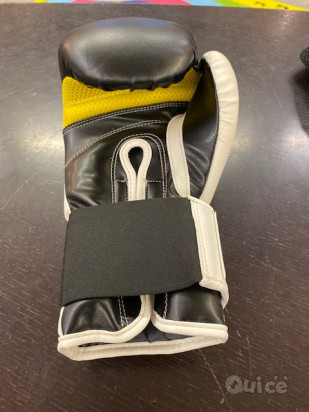 GUANTONI BOXE META' PREZZO 8 - 10 - 12 ONCE foto-1500