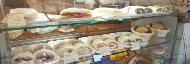 VENDESI ATTIVITAì DI BAR MOLTO BEN AVVIATA foto-16857