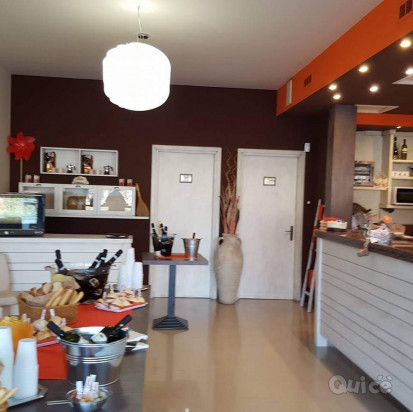 VENDESI ATTIVITAì DI BAR MOLTO BEN AVVIATA foto-16866