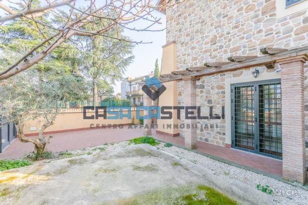 Appartamento in vendita a Monte Compatri (RM) foto-213293