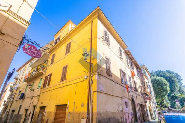 Appartamento in vendita a Frascati (RM) foto-213562