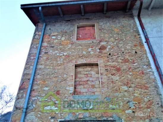 Casa a schiera in vendita a Valdagno (Vicenza) foto-28097