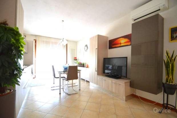Appartamento in vendita a Zugliano (Vicenza) foto-242344