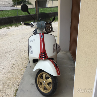 Vendo Piaggio Vespa 300 GTS hpe - 2021 con 400 km percorsi  foto-255989