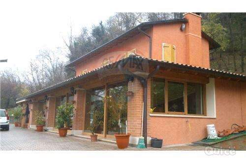 FZ427 VILLA SINGOLA/RUSTICO CON PARCO DA SOGNO a Follina foto-257460