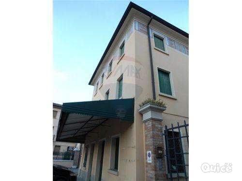 Casa singola di notevole metratura a Pieve di Soligo foto-257499