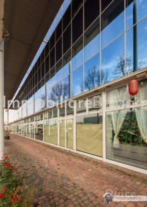 SPAZIO COMMERCIALE DIREZIONALE FRONTE PONTEBBANA a Spresiano foto-267403