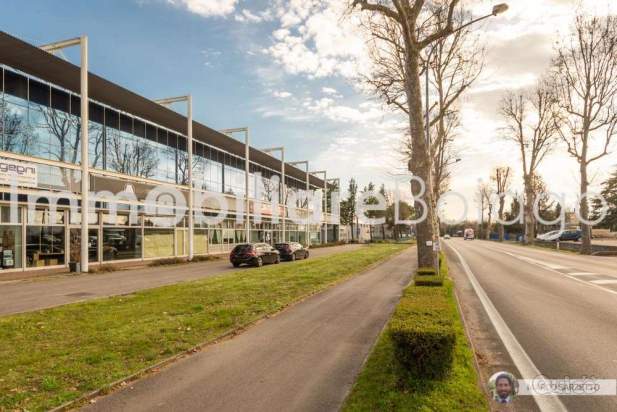 SPAZIO COMMERCIALE DIREZIONALE FRONTE PONTEBBANA a Spresiano foto-267404