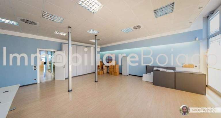 SPAZIO COMMERCIALE DIREZIONALE FRONTE PONTEBBANA a Spresiano foto-30749