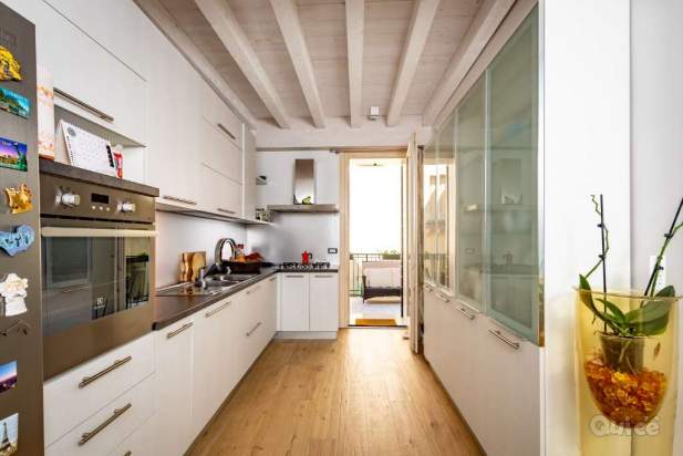 Palazzetto con terrazzo abitabile a Treviso foto-284654