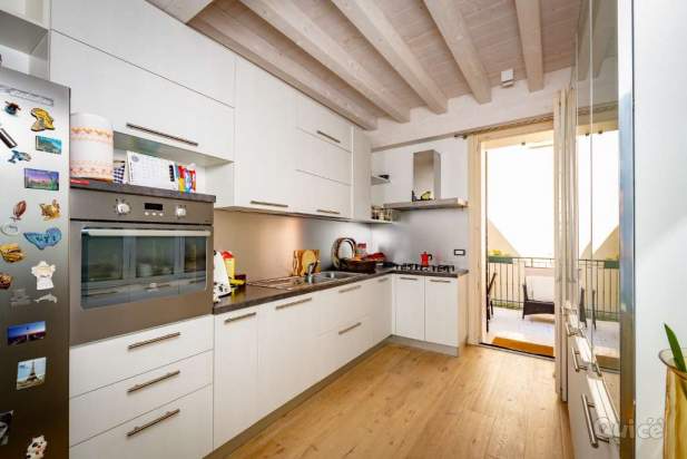 Palazzetto con terrazzo abitabile a Treviso foto-284653