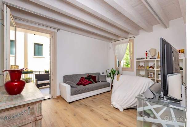 Palazzetto con terrazzo abitabile a Treviso foto-284655