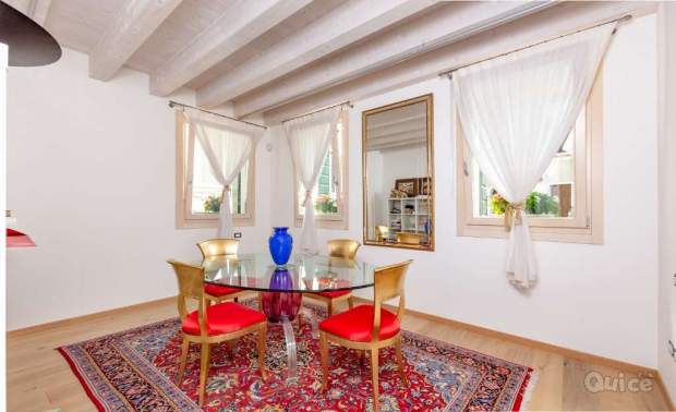 Palazzetto con terrazzo abitabile a Treviso foto-284657