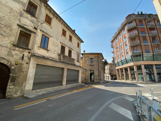 Palazzetto storico su 3 livelli - V1446 foto-287924
