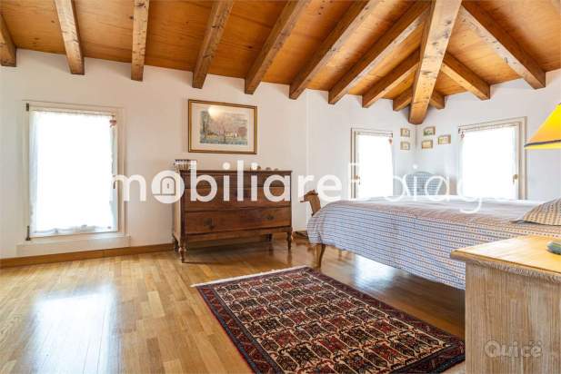 LUMINOSISSIMO ATTICO TRICAMERE A PONZANO VENETO a Ponzano Veneto foto-289503