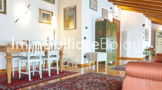 LUMINOSISSIMO ATTICO TRICAMERE A PONZANO VENETO a Ponzano Veneto foto-289486