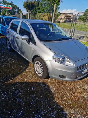 Privato vende Fiat Grande Punto del 2008 foto-33557