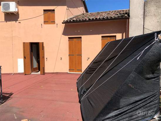 Vendiamo RISTORANTE-TRATTORIA con Abitazione a Vittorio Veneto foto-306980