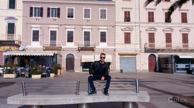 Cerco donna per relazione seria foto-35300