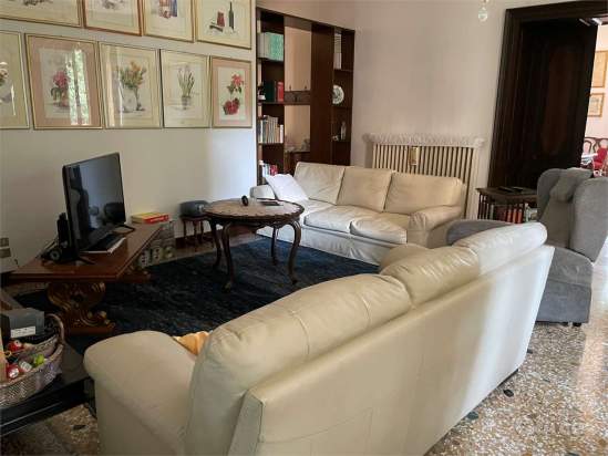 SPLENDIDA VILLA A VITTORIO VENETO a Vittorio Veneto foto-313817