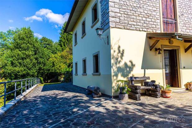 SPLENDIDO RUSTICO IN ZONA PANORAMICA A TARZO a Tarzo foto-321621