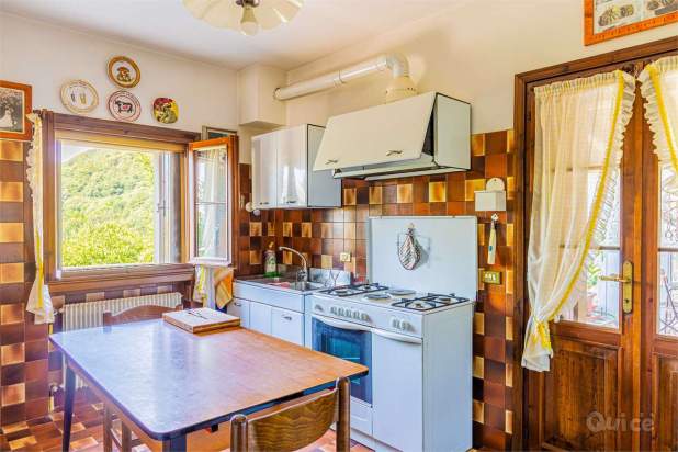 SPLENDIDO RUSTICO IN ZONA PANORAMICA A TARZO a Tarzo foto-321629