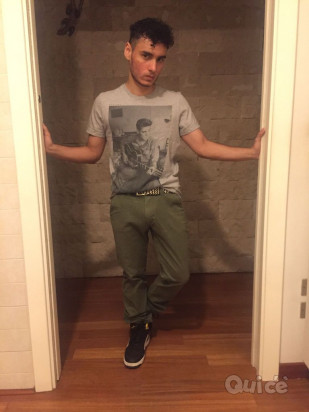 Cerco ragazzo/a con cui uscire la sera foto-37207