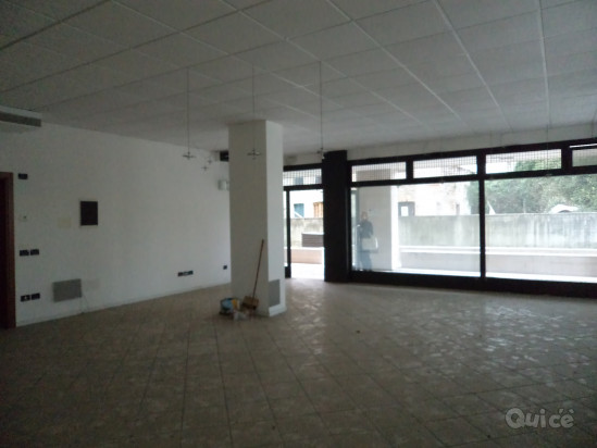 CONEGLIANO - COLLEGIO IMMACOLATA . UFFICIO - NEGOZIO RECENTE COSTRUZIONE 100 MQ foto-338768