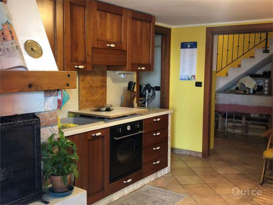 APPARTAMENTO 3 CAMERE con GIARDINO S.Giacomo a Vittorio Veneto foto-339013