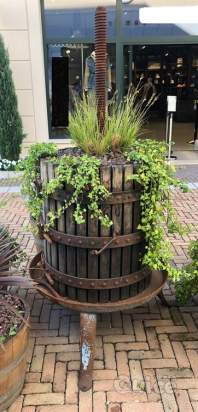 Torchio antico con ruote foto-39157