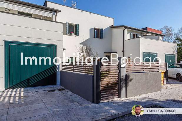 RECENTE PORZIONE FUORI MURA a Treviso foto-39342